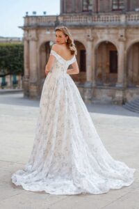 195 sarah 03 11a8423