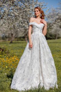 195 sarah 05 11a9840