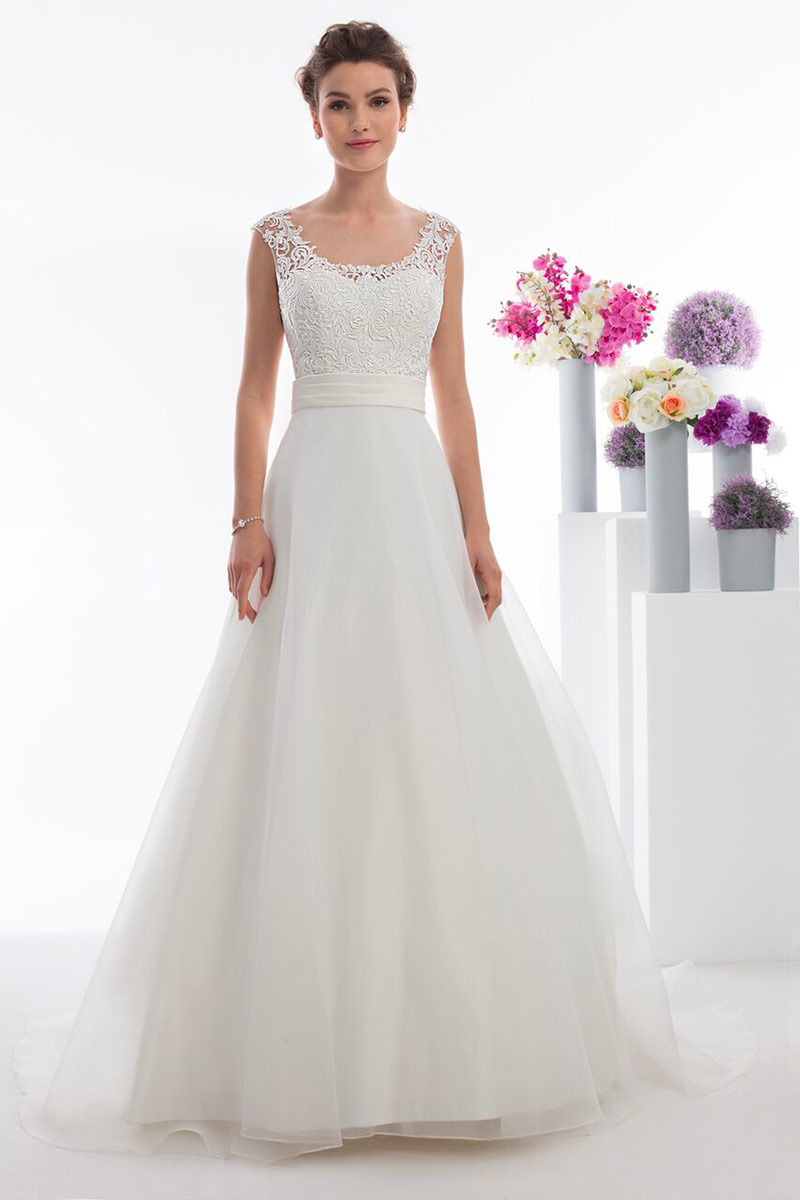 l857 t40 669€ 335€